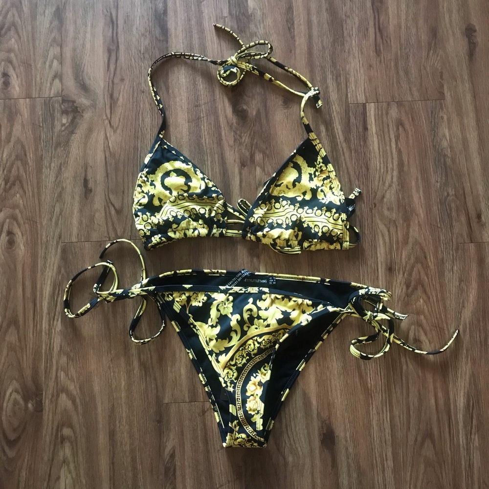Never Worn! PrettyLittleThing black chain Bikini
